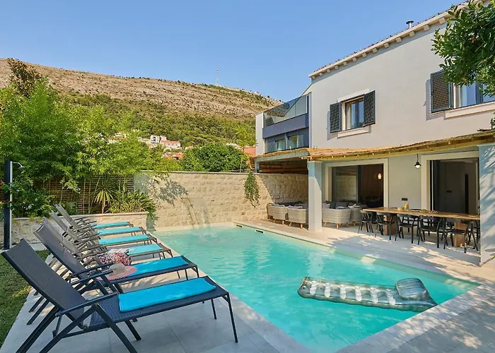 Hedera Estate, Villa Hedera