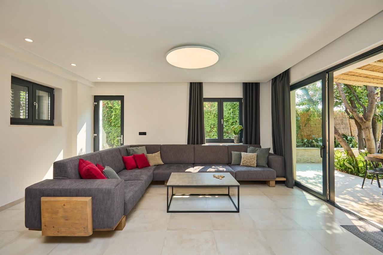 Hedera Villa